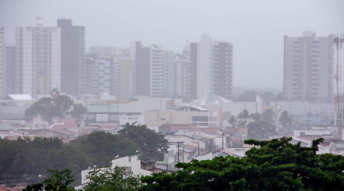 Alerta de temporal até a noite desta quinta-feira