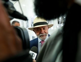 Lula celebra anúncio de cessar-fogo na Faixa de Gaza